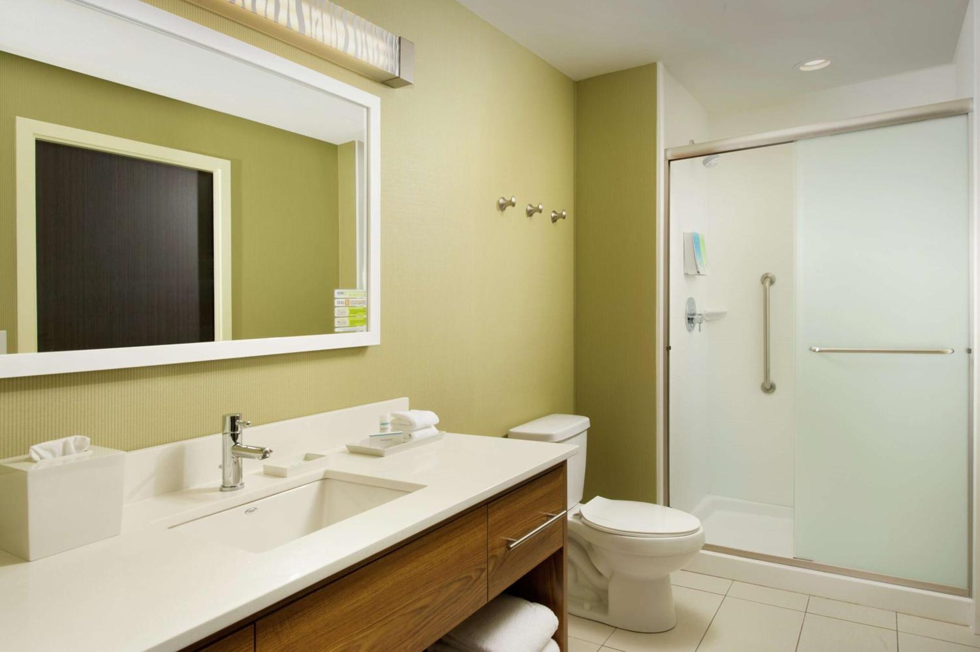 Home2 By Hilton East Hurstbourne