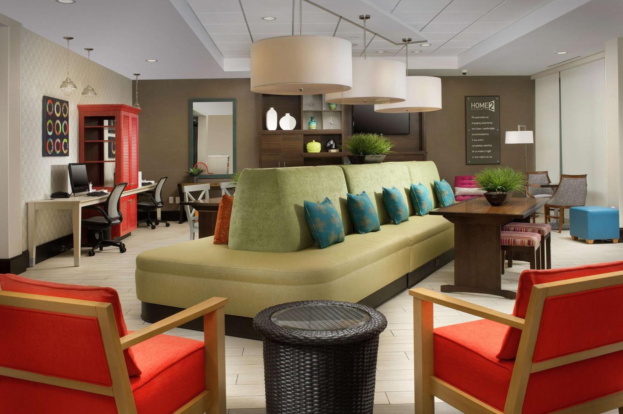 Home2 By Hilton East Hurstbourne Hotel