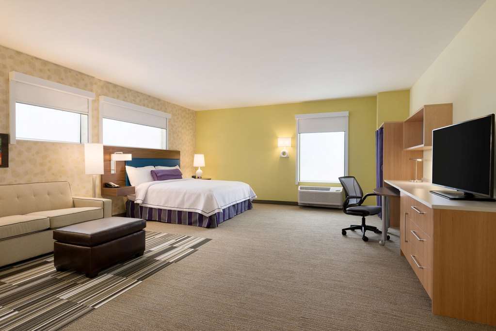 Home2 By Hilton East Hurstbourne Hotel 3*