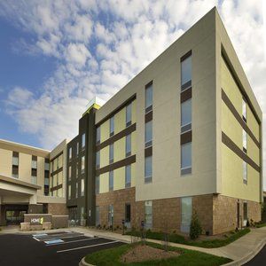 Home2 By Hilton East Hurstbourne 3*